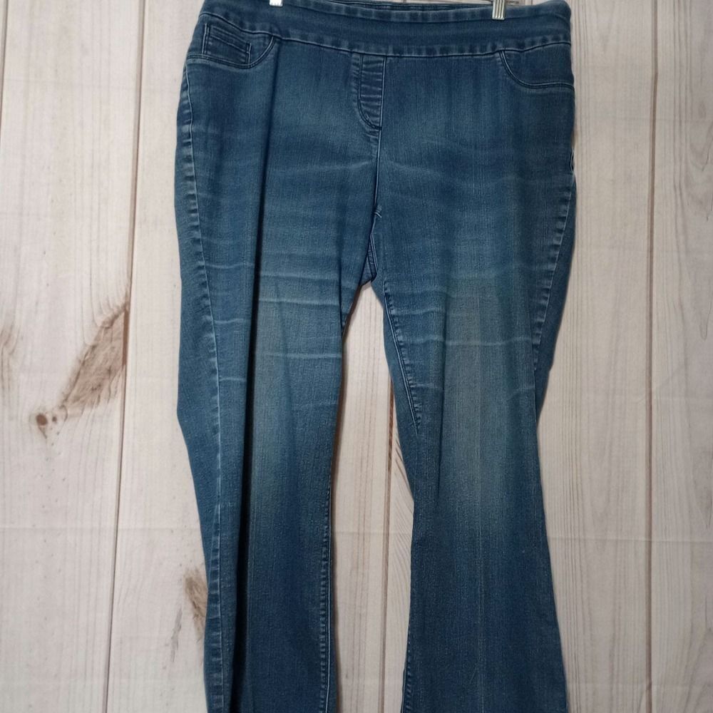 Westbound Jeans Ladies‎ 18 Short Pull On Boot Cut